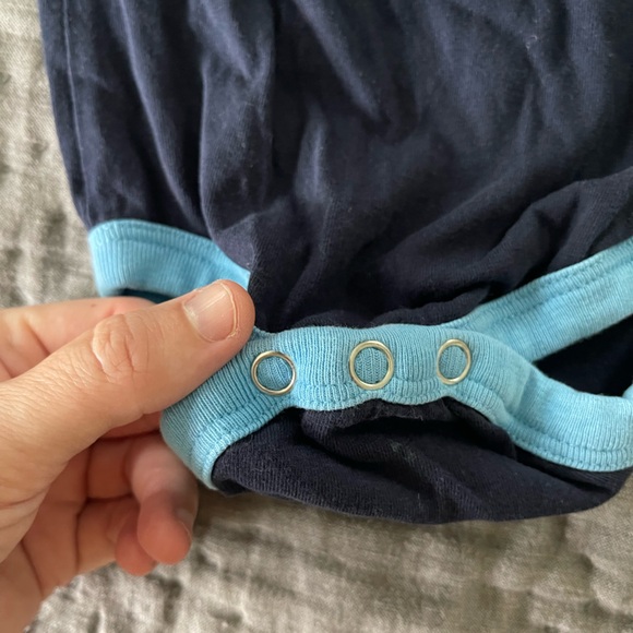 Tampa Bay Rays baseball onesie baby girl ruffles pearls size 0-3 months MLB - Picture 3 of 4